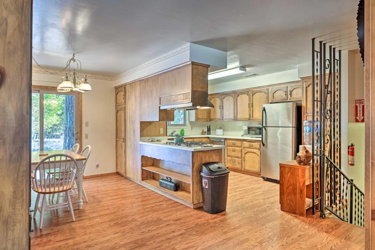 Riverfront Home Near Yosemite National Park! Groveland Exterior foto